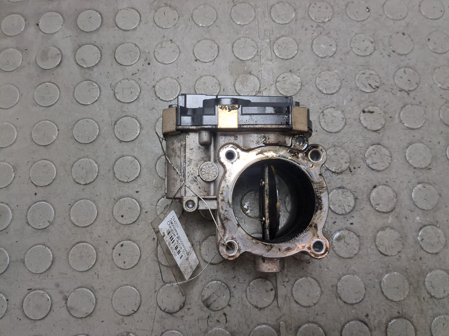 Заслонка дроссельная электрическая