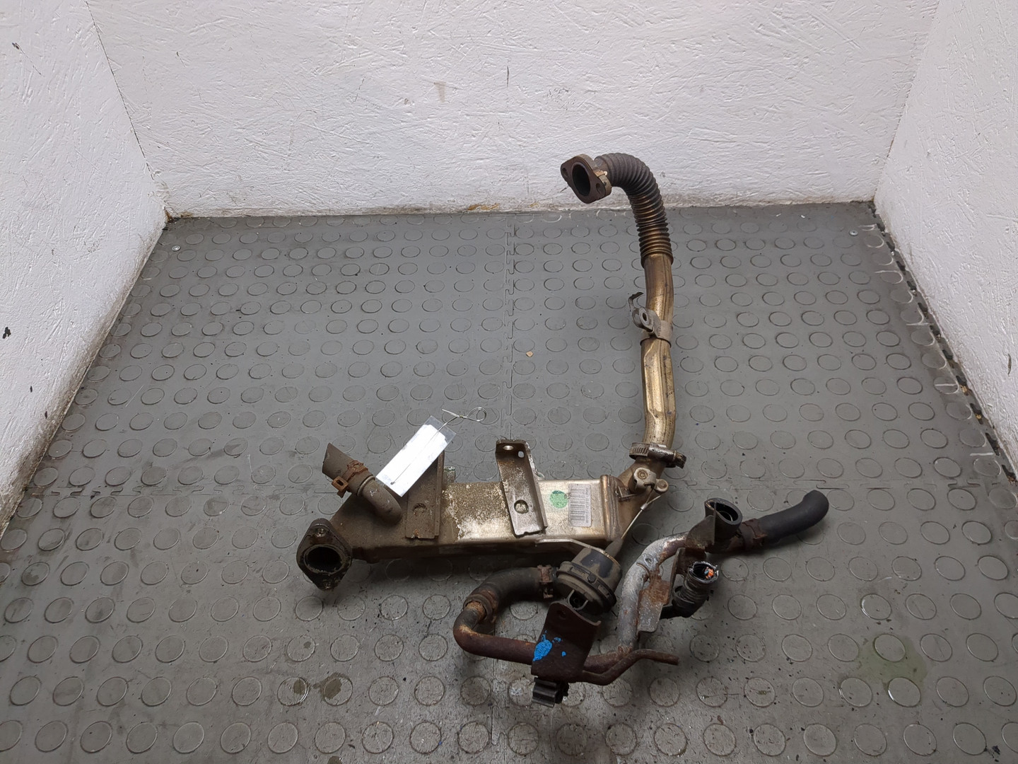 Тройник вентиляции картерных газов