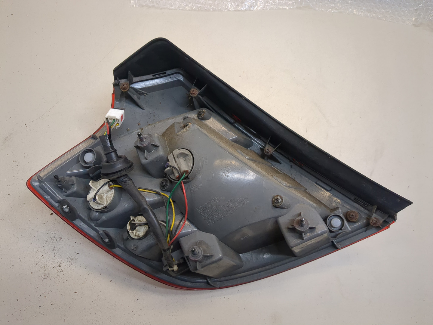 Фонарь задний правый