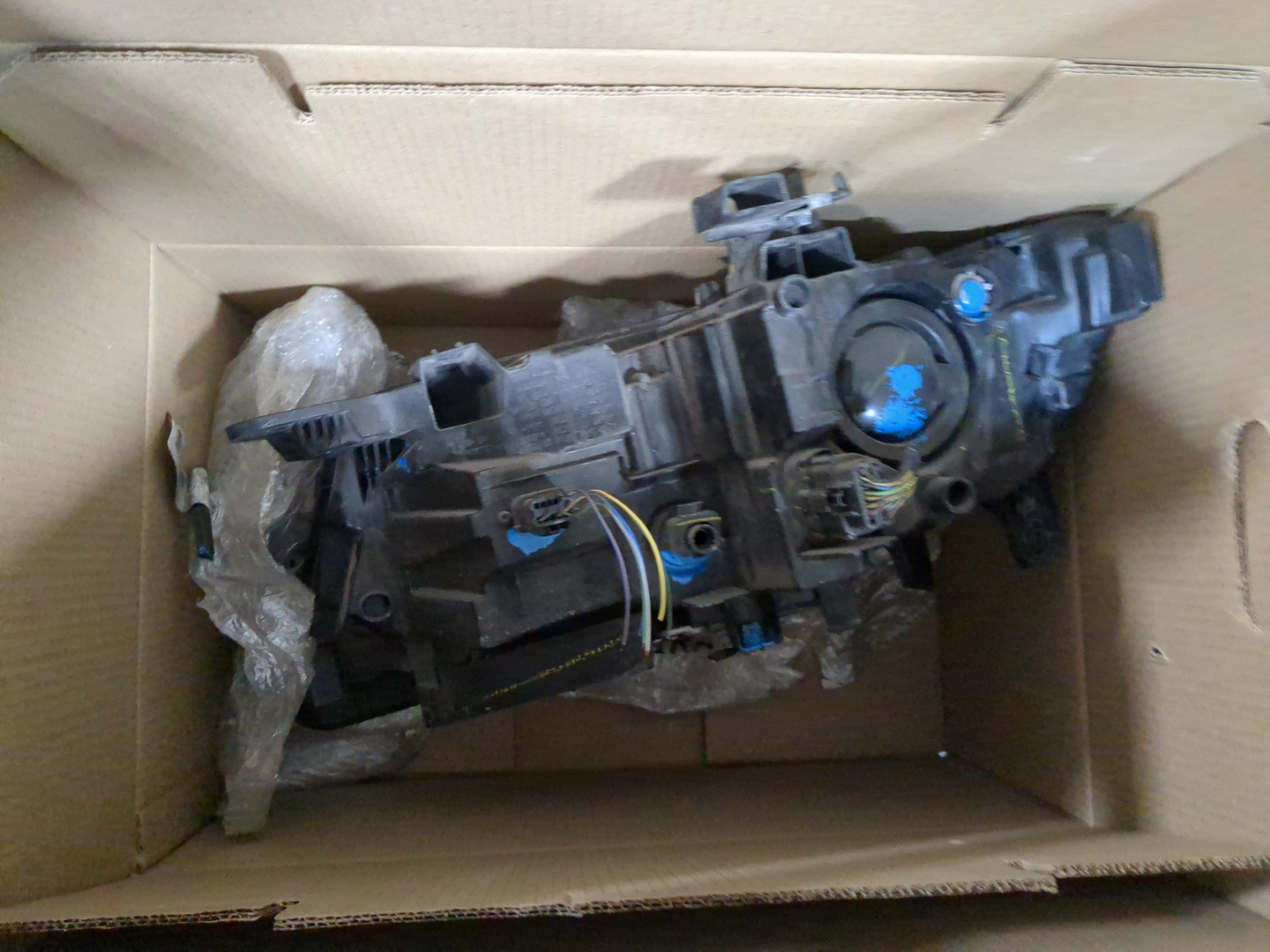 Фара правая