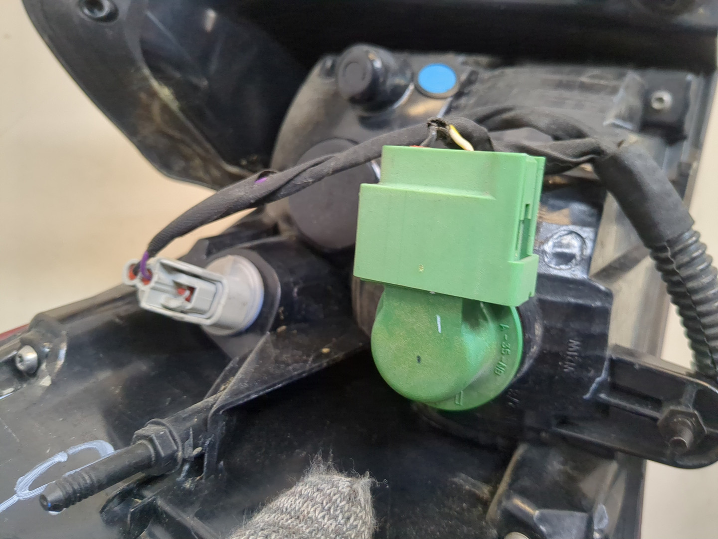 Фонарь задний правый