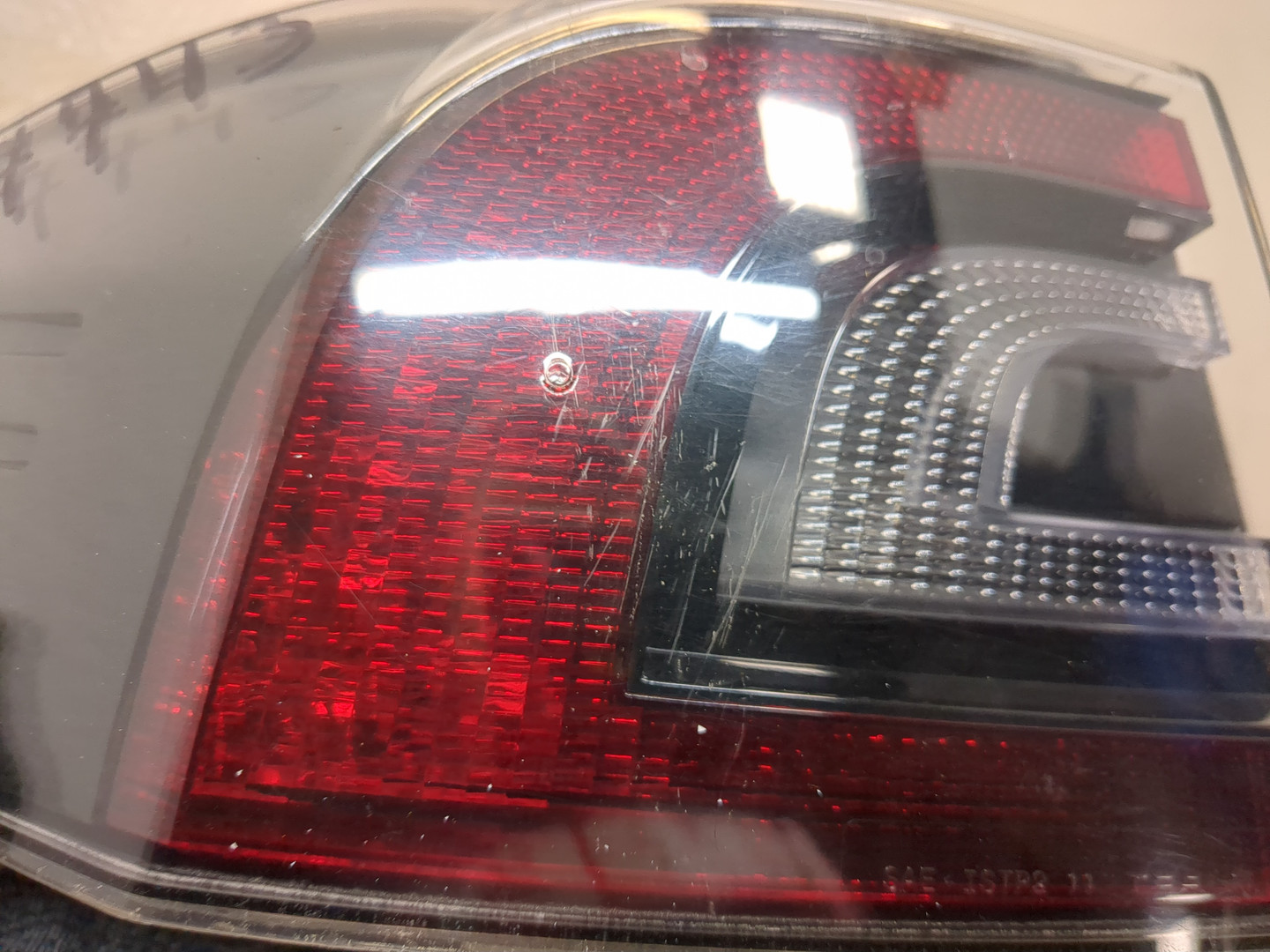 Фонарь задний левый