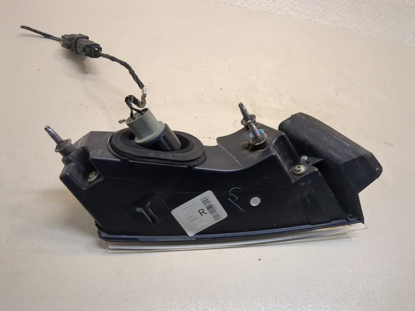 Фонарь задний правый