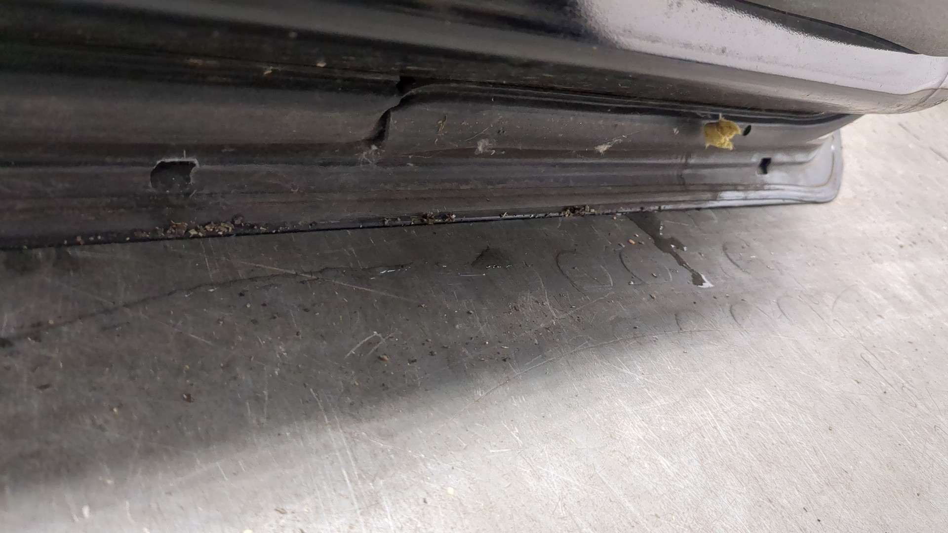 Дверь передняя левая