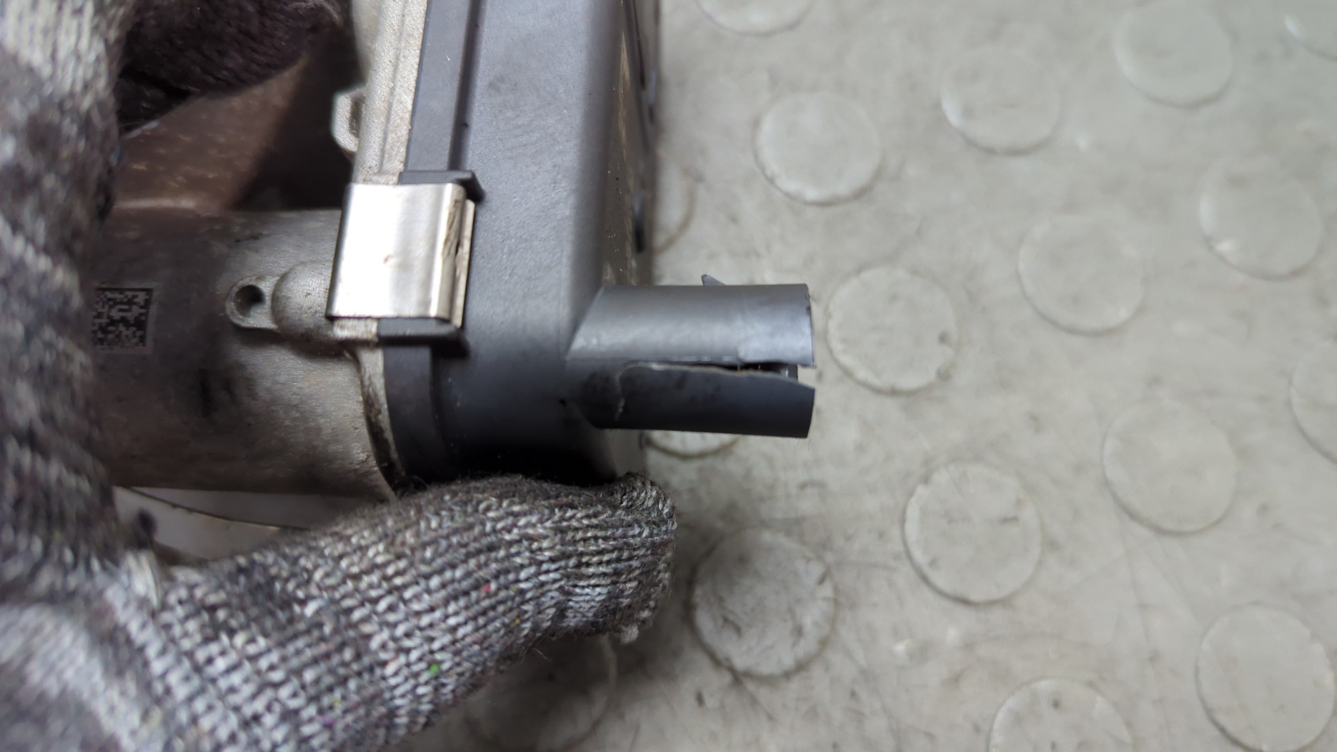 Заслонка дроссельная электрическая