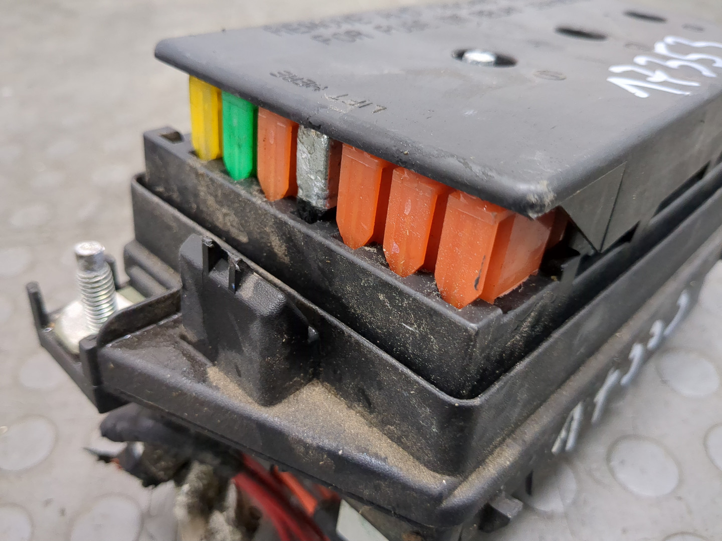 Блок предохранителей