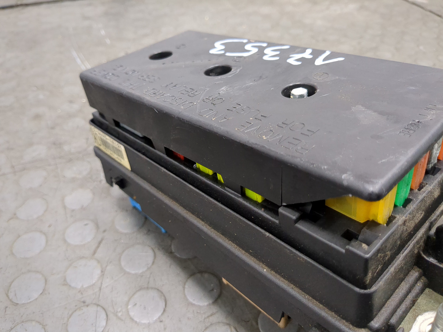 Блок предохранителей