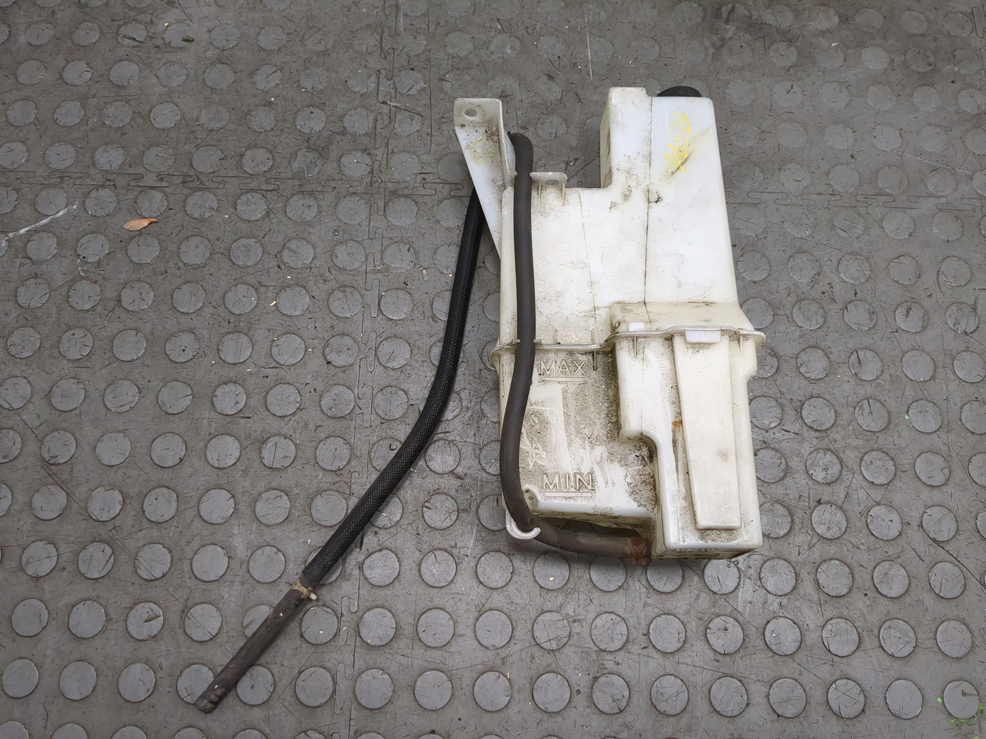 Бачок расширительный