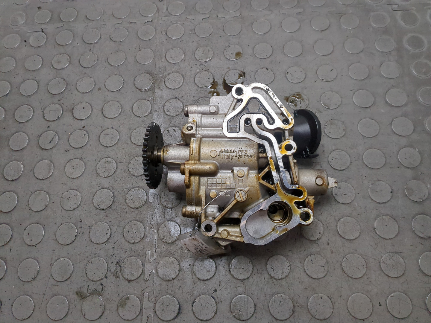 Насос масляный