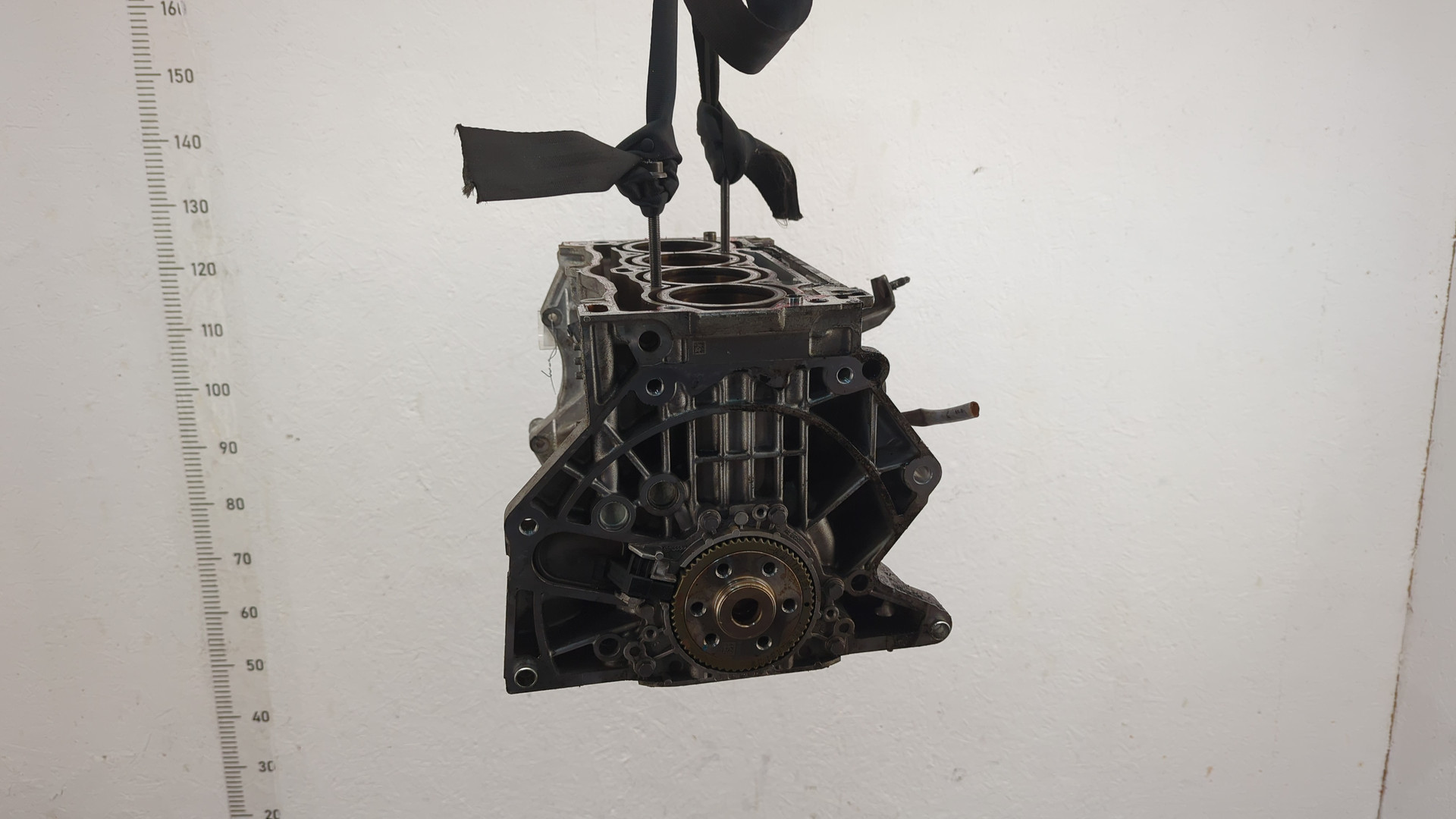 Блок двигателя