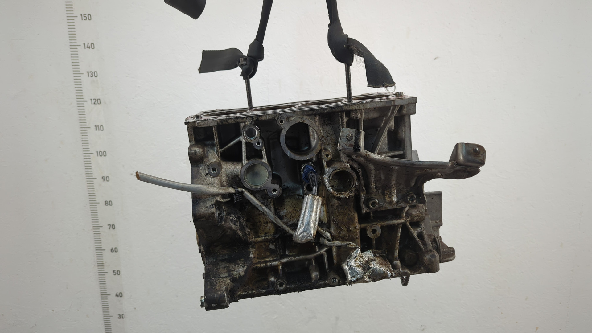 Блок двигателя