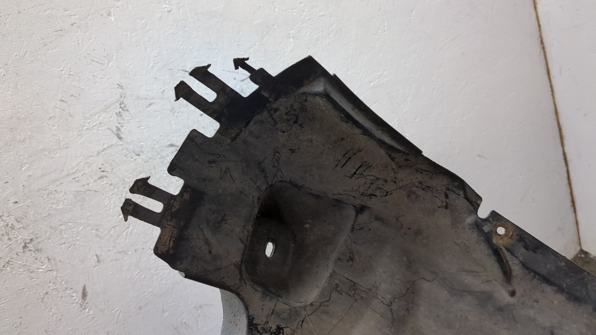 Локер передний правый