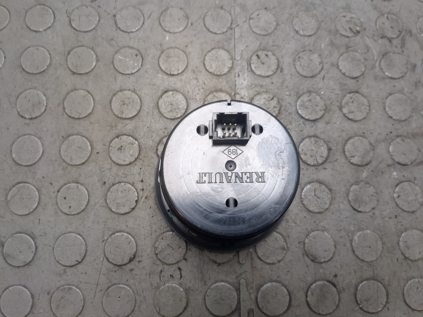 Переключатель отопителя