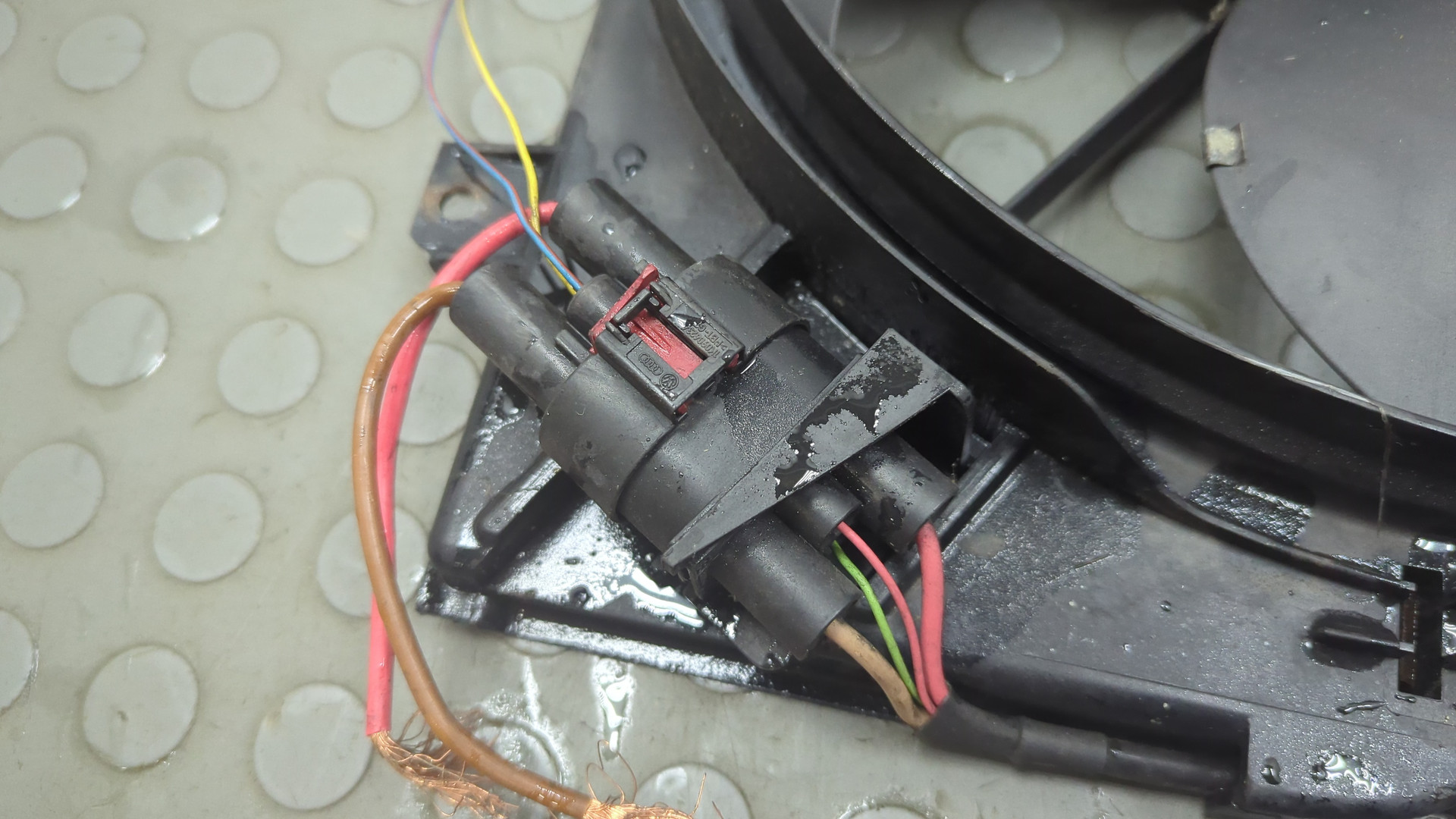 Вентилятор радиатора