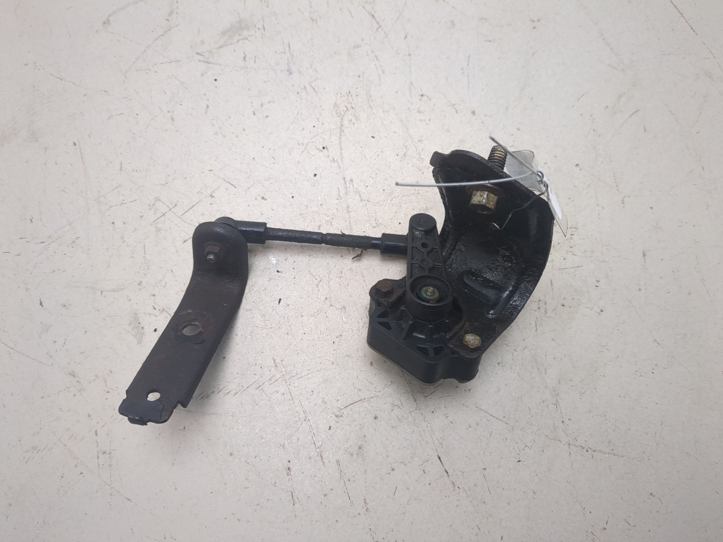 Датчик регулировки дорож. просвета