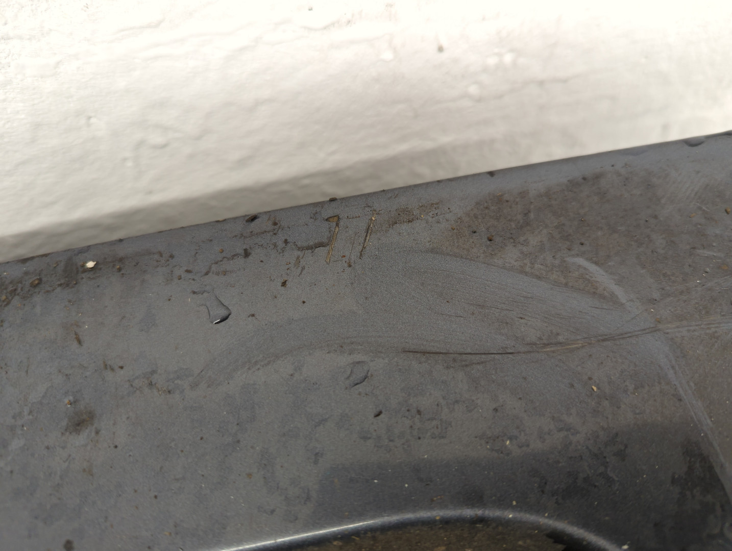 Дверь багажника