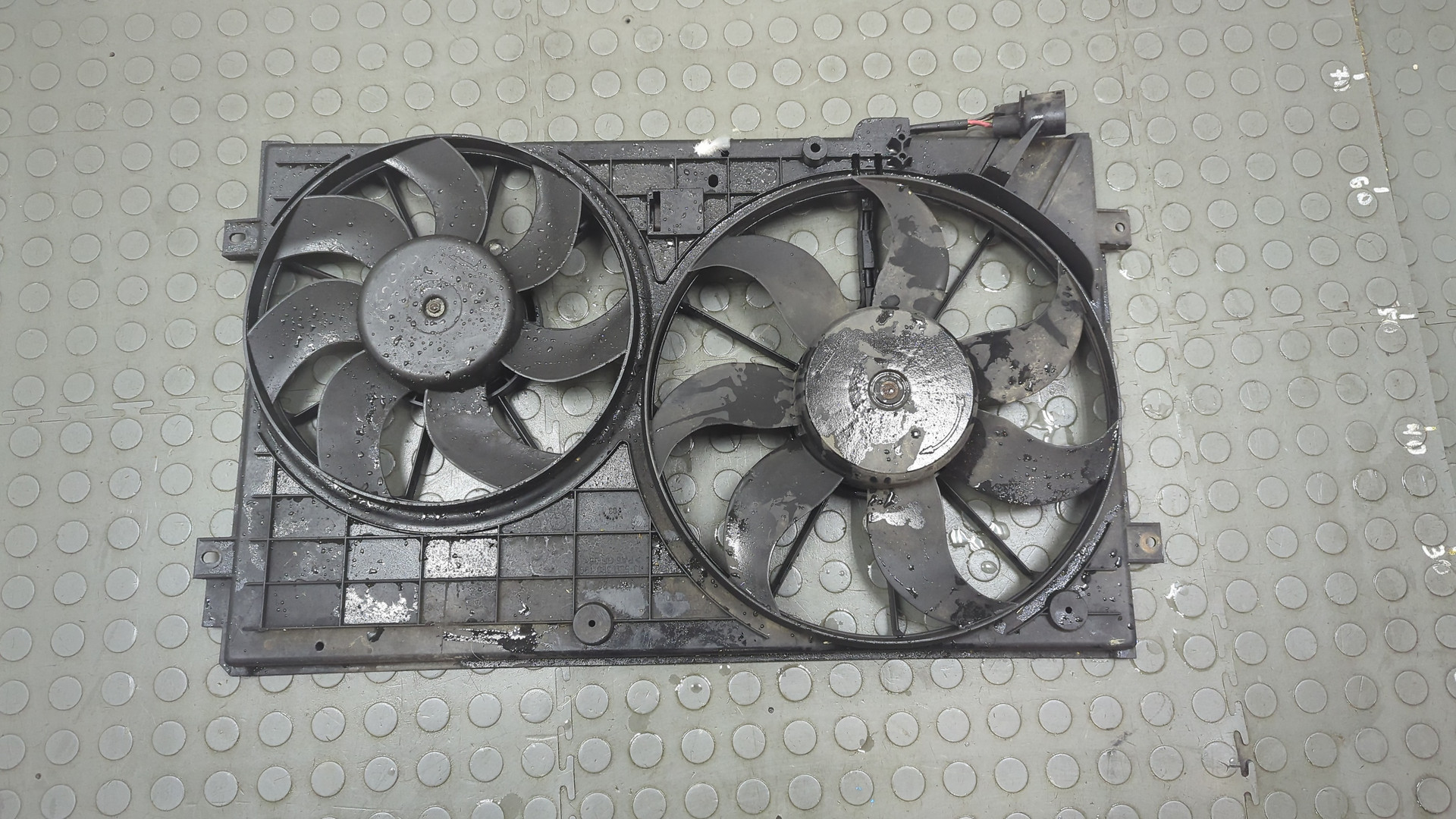 Вентилятор радиатора