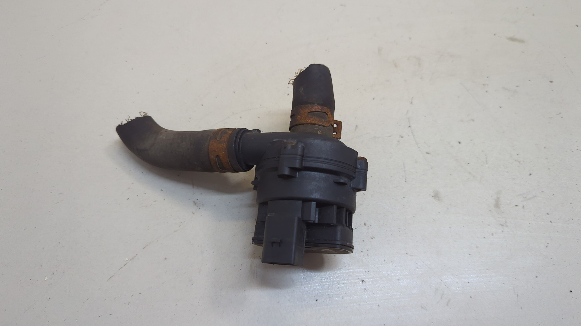 Насос водяной (помпа)