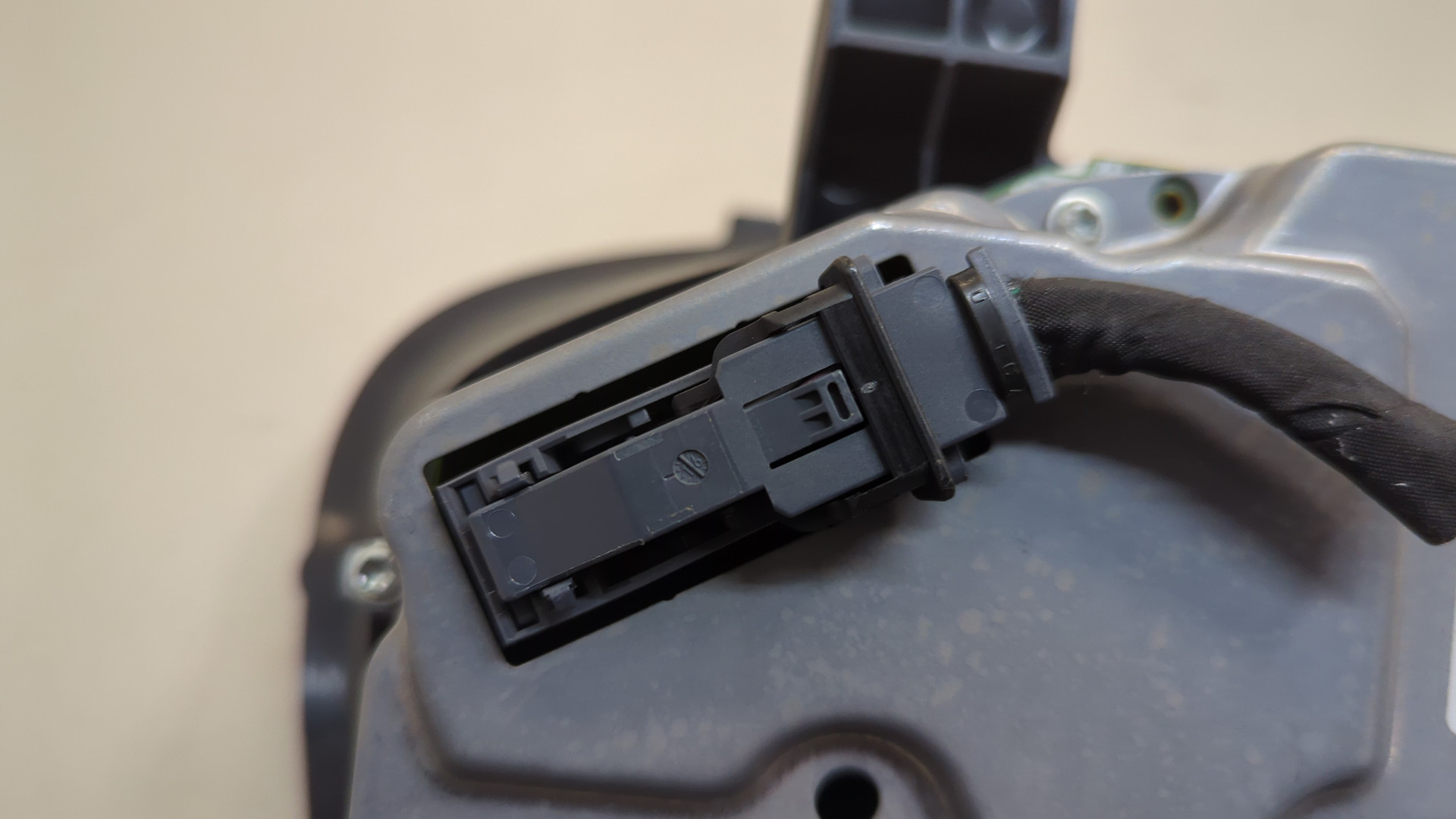 Панель приборов