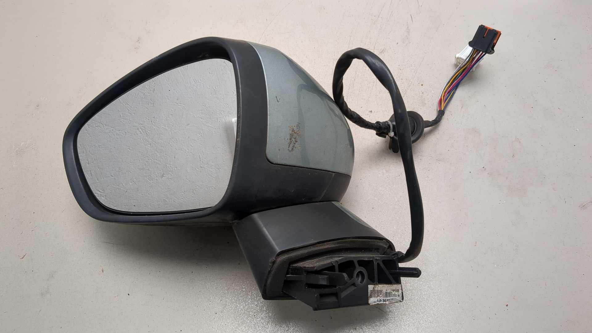 Зеркало левое электрическое