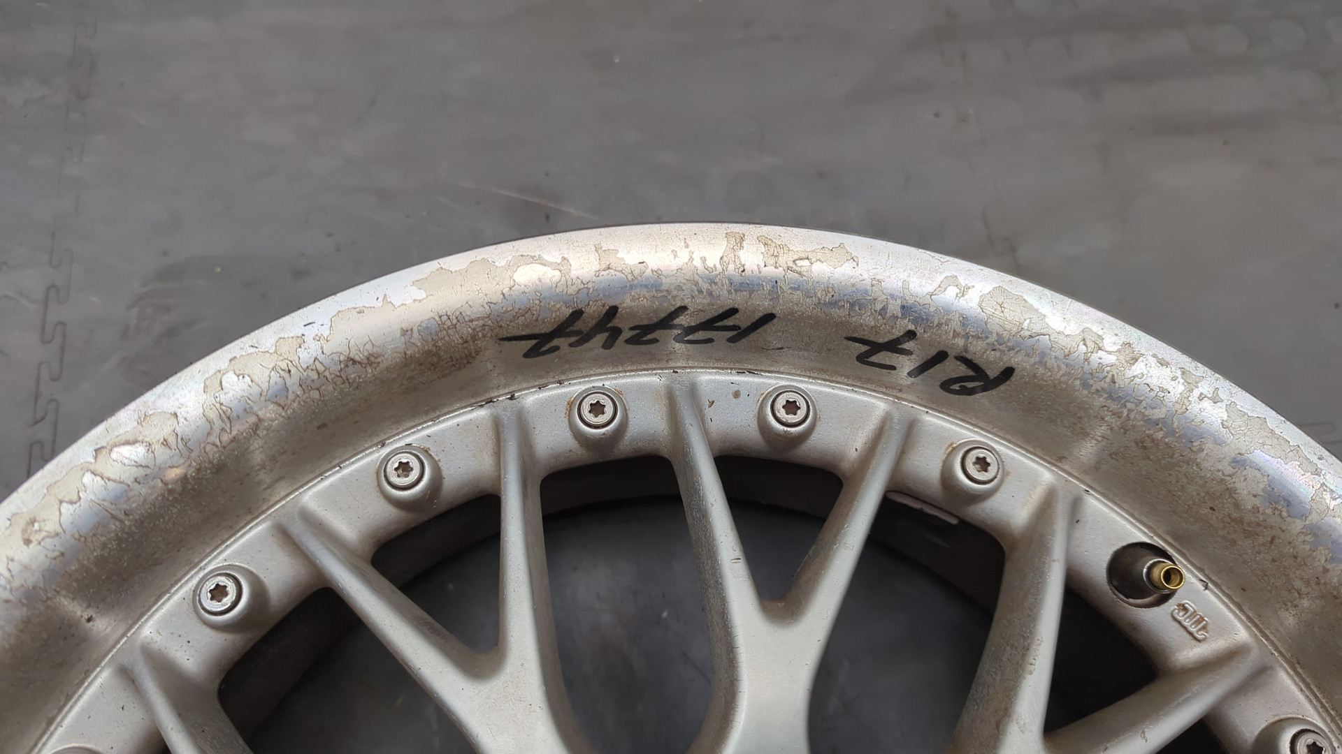 Диски колесные литые 4 шт