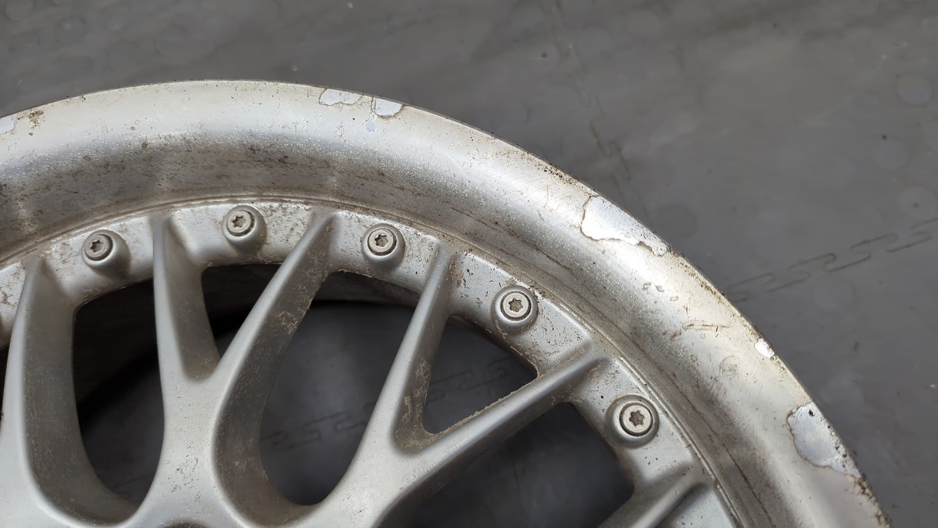 Диски колесные литые 4 шт