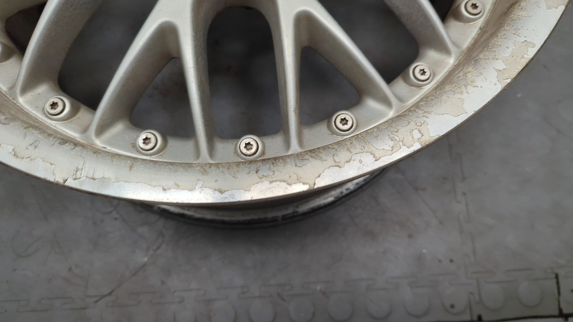 Диски колесные литые 4 шт