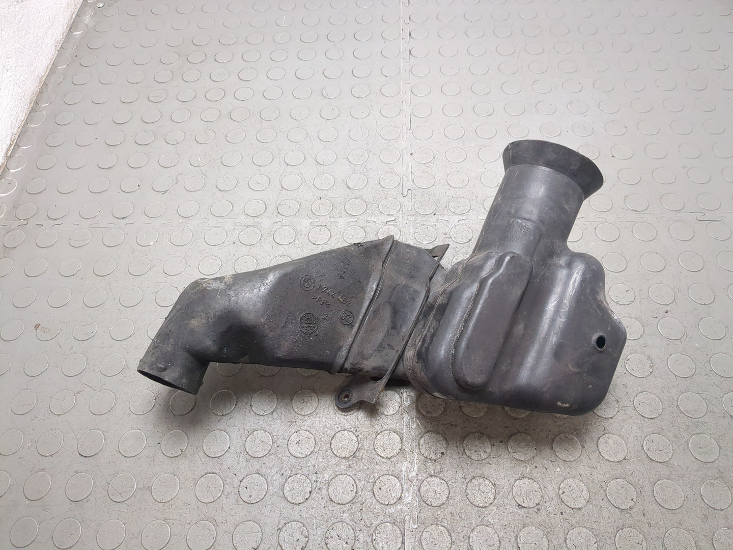 Воздухозаборник (внутри)