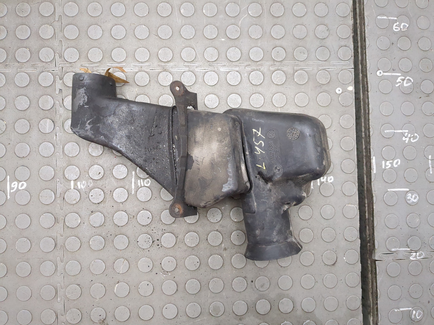 Воздухозаборник (внутри)