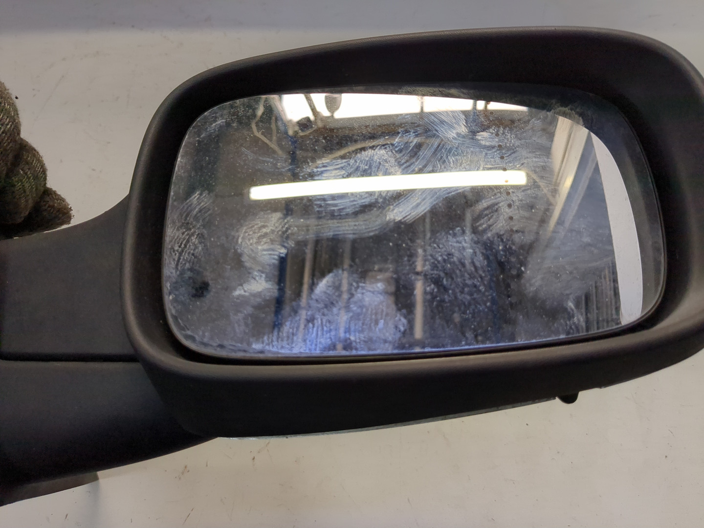 Зеркало правое электрическое