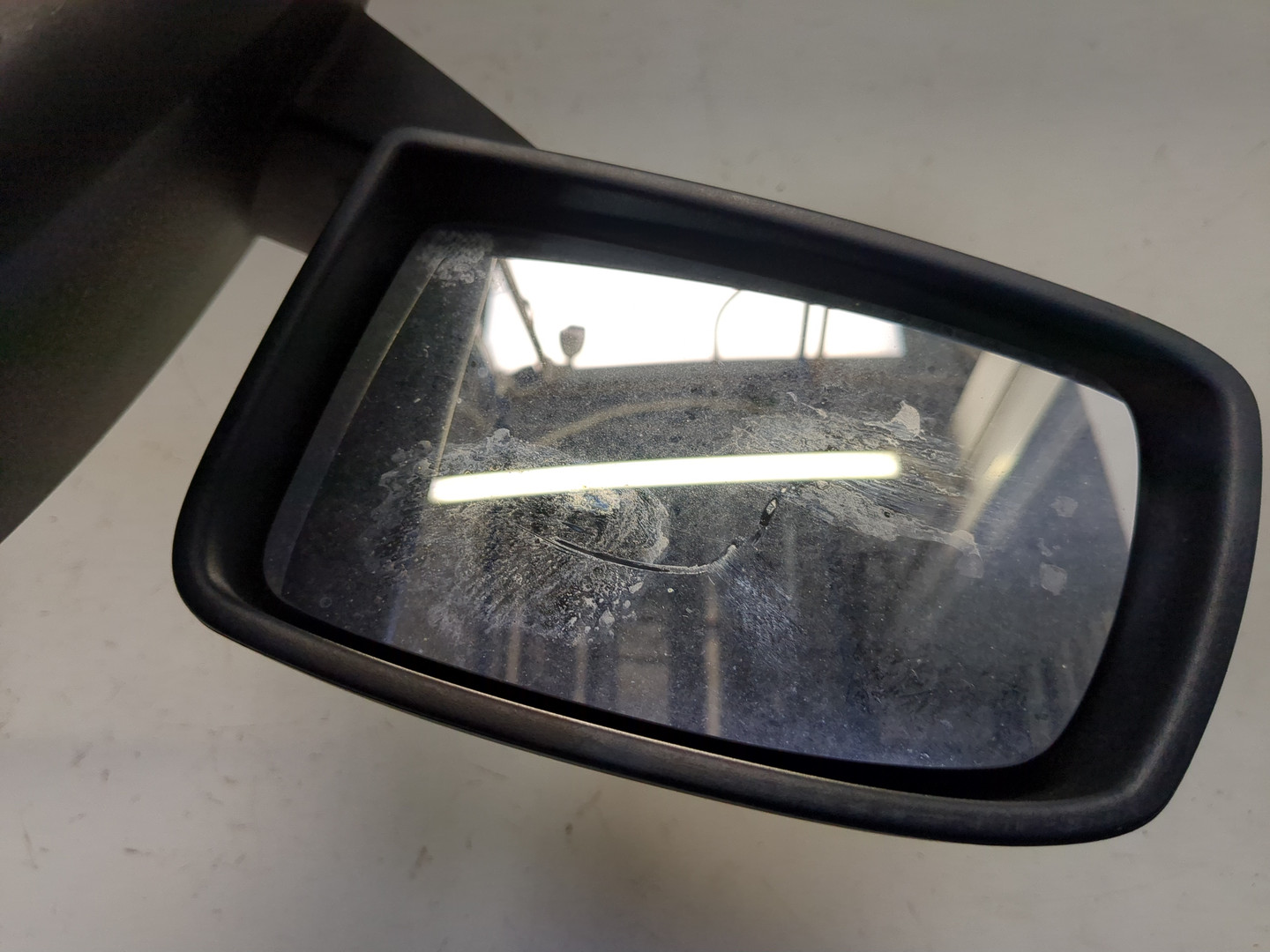 Зеркало левое электрическое