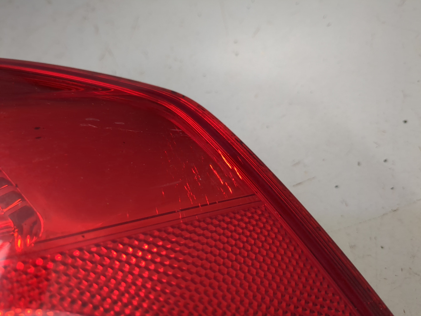 Фонарь задний правый