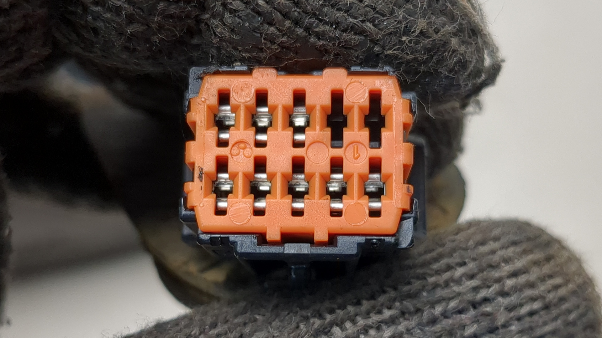 Зеркало левое электрическое