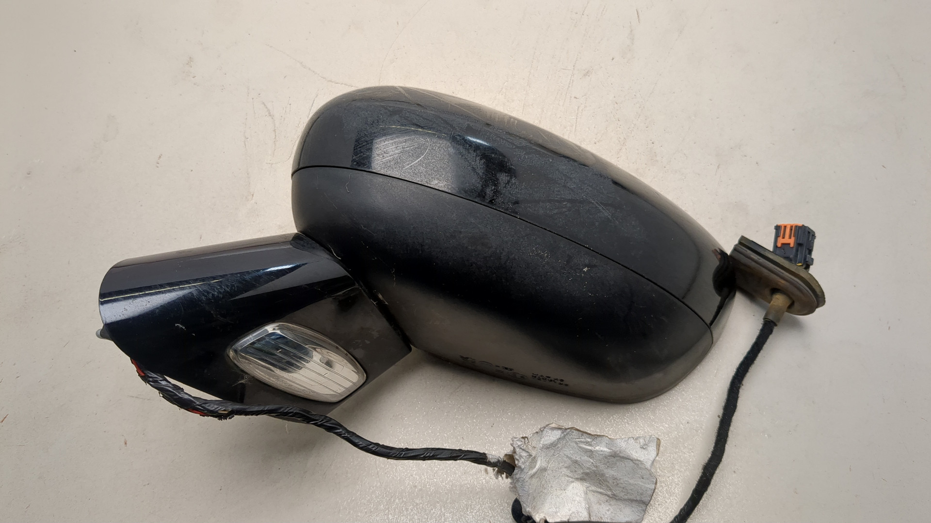 Зеркало левое электрическое