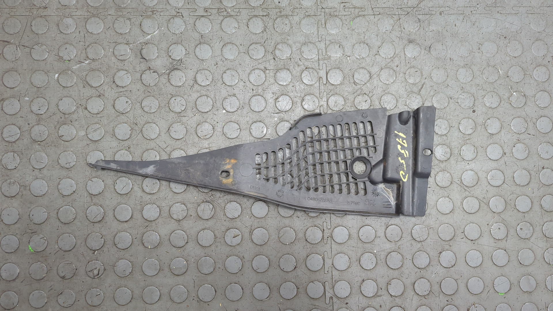 Решетка стеклоочистителей (Жабо)