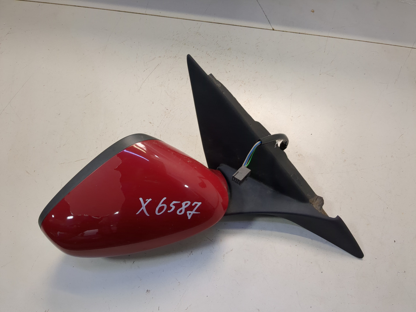 Зеркало правое электрическое