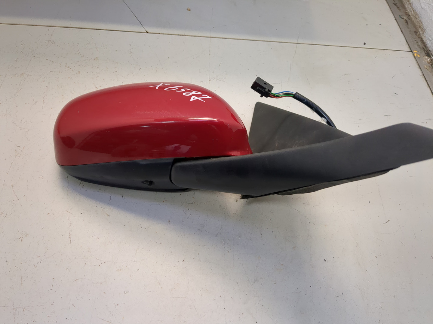 Зеркало правое электрическое