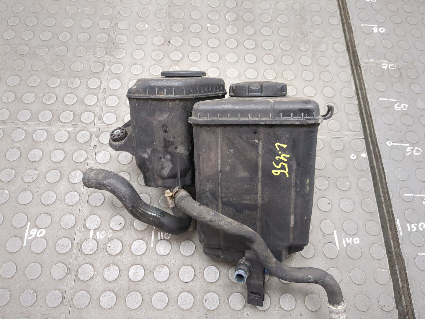 Бачок расширительный