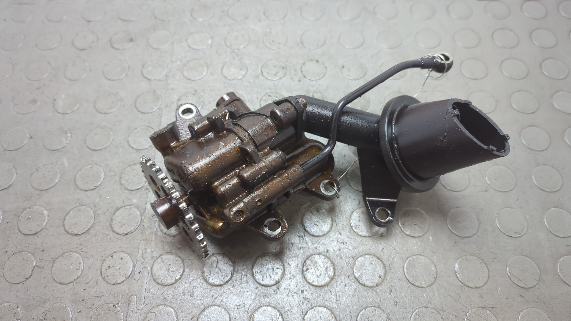 Насос масляный