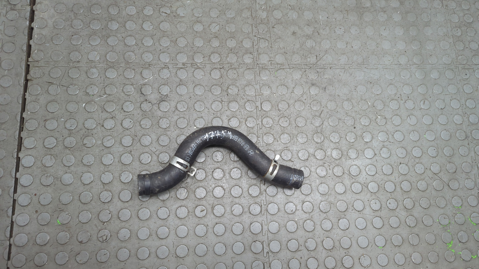 Шланг системы охлаждения