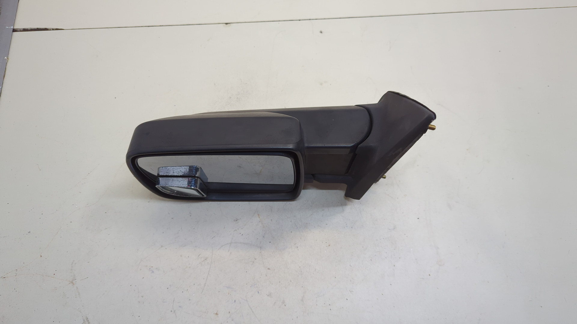 Зеркало левое электрическое