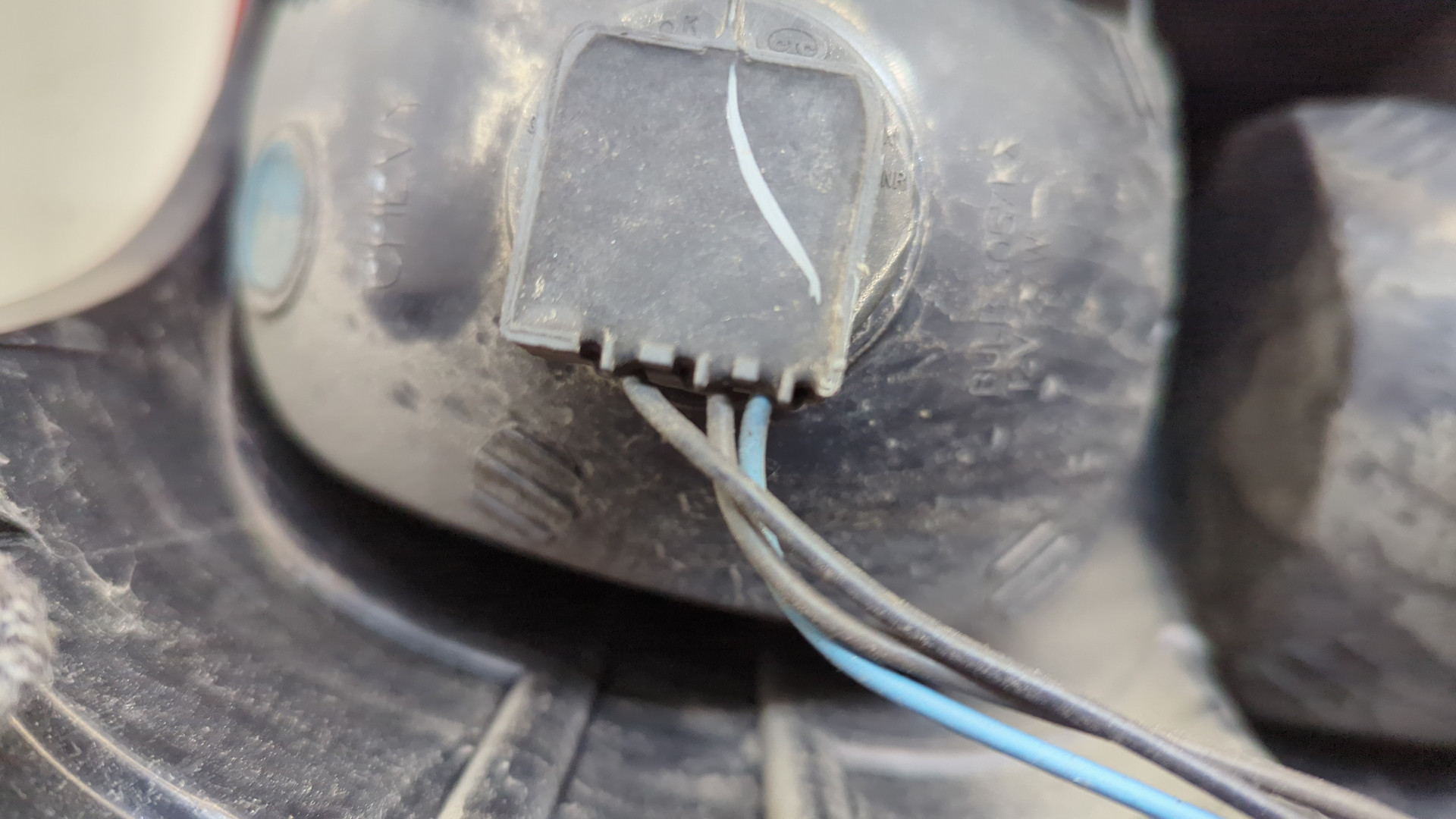 Фонарь задний правый