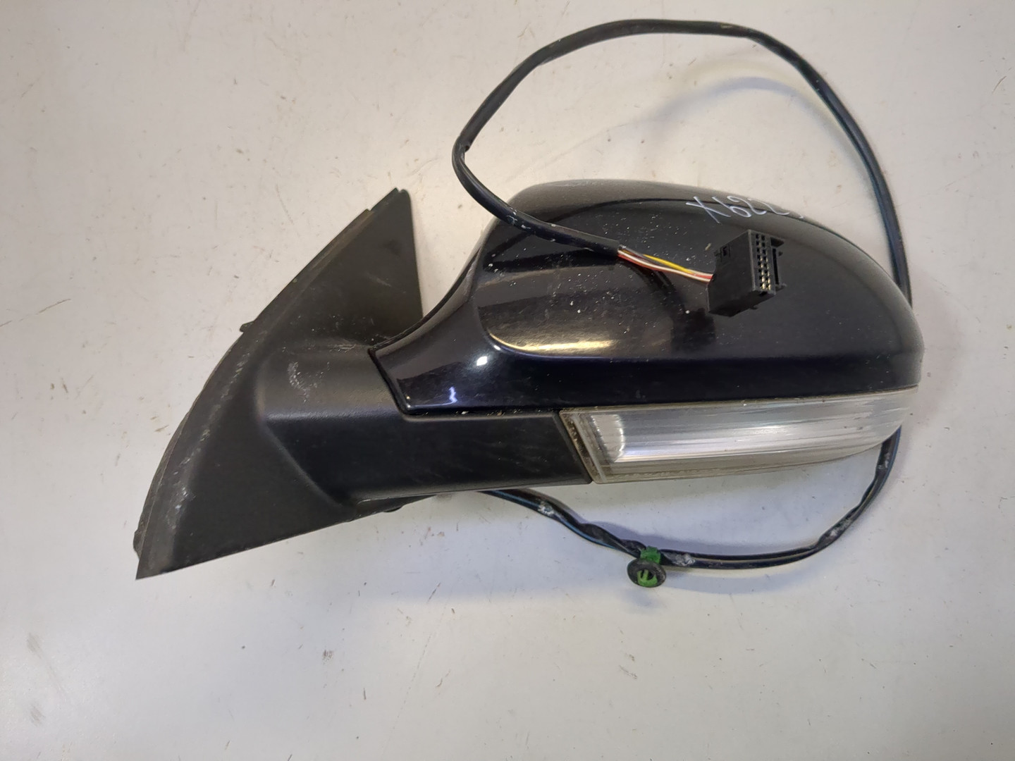 Зеркало левое электрическое