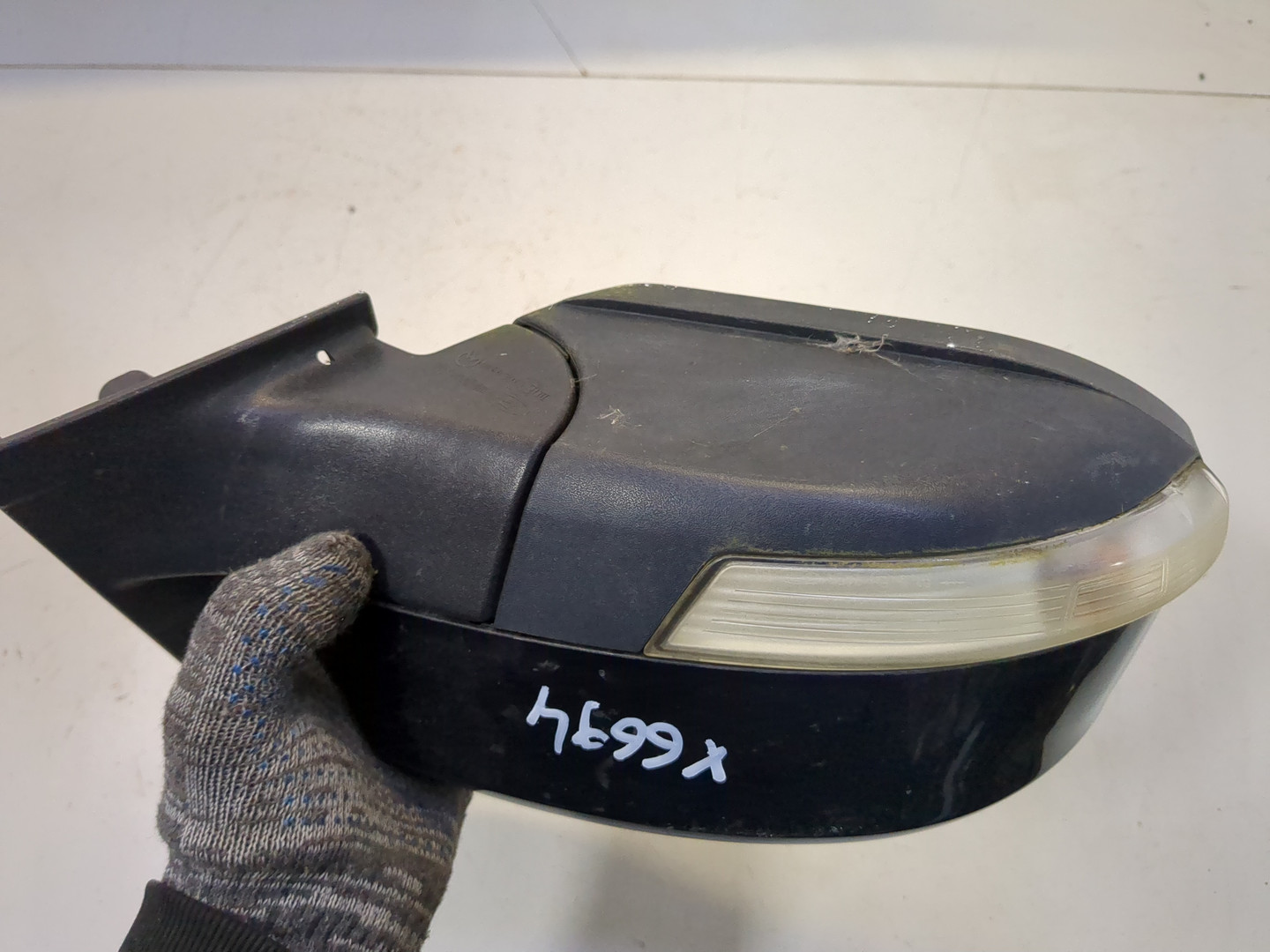 Зеркало правое электрическое