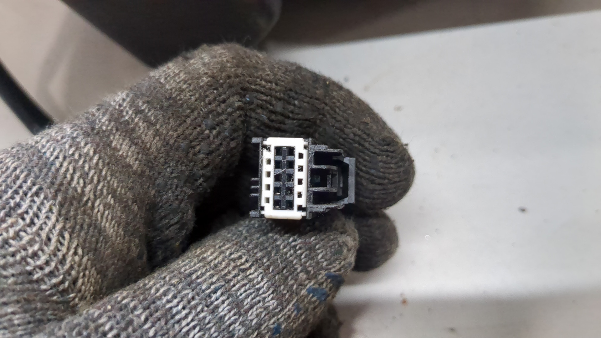 Зеркало правое электрическое