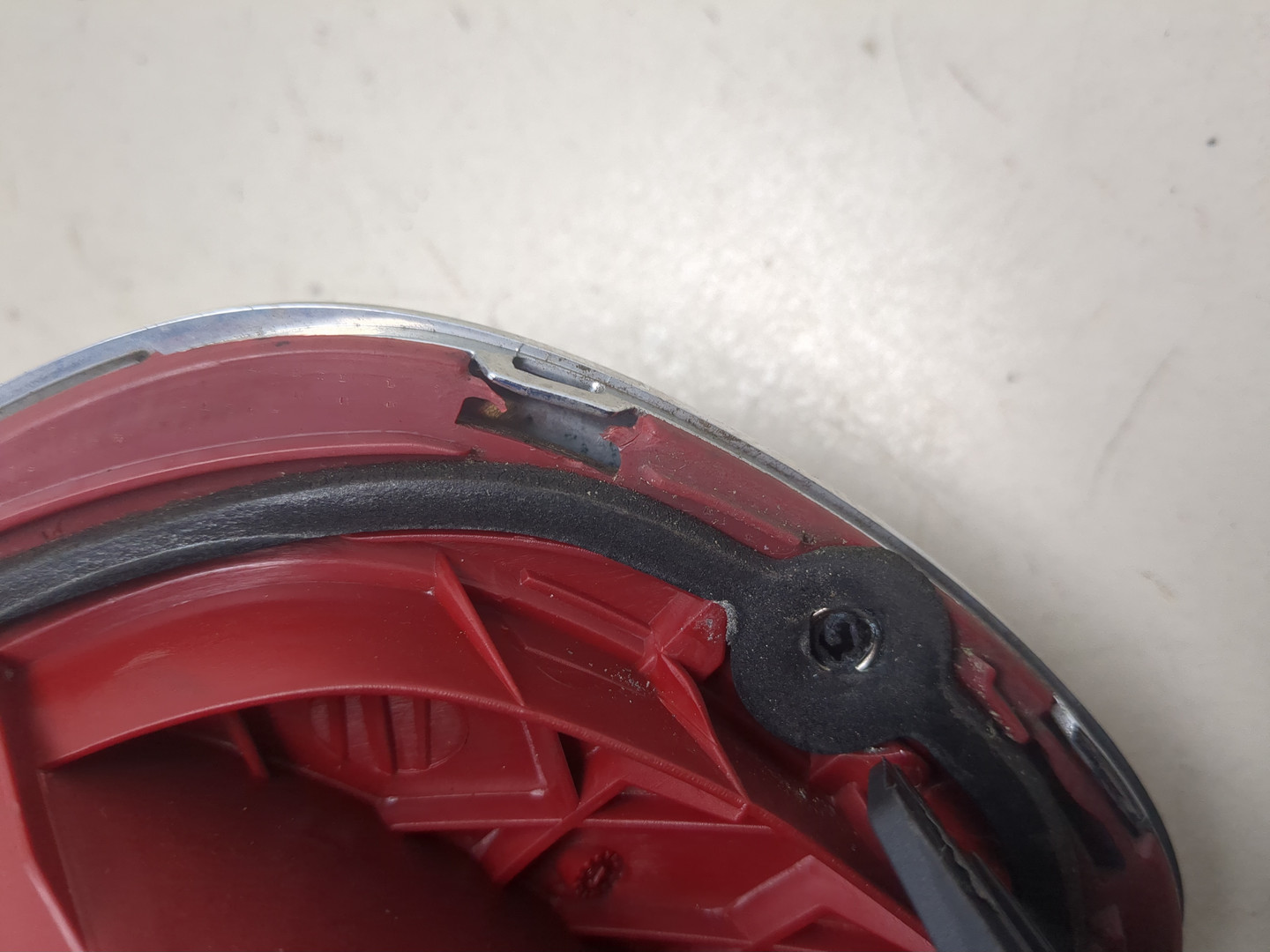 Фонарь задний правый