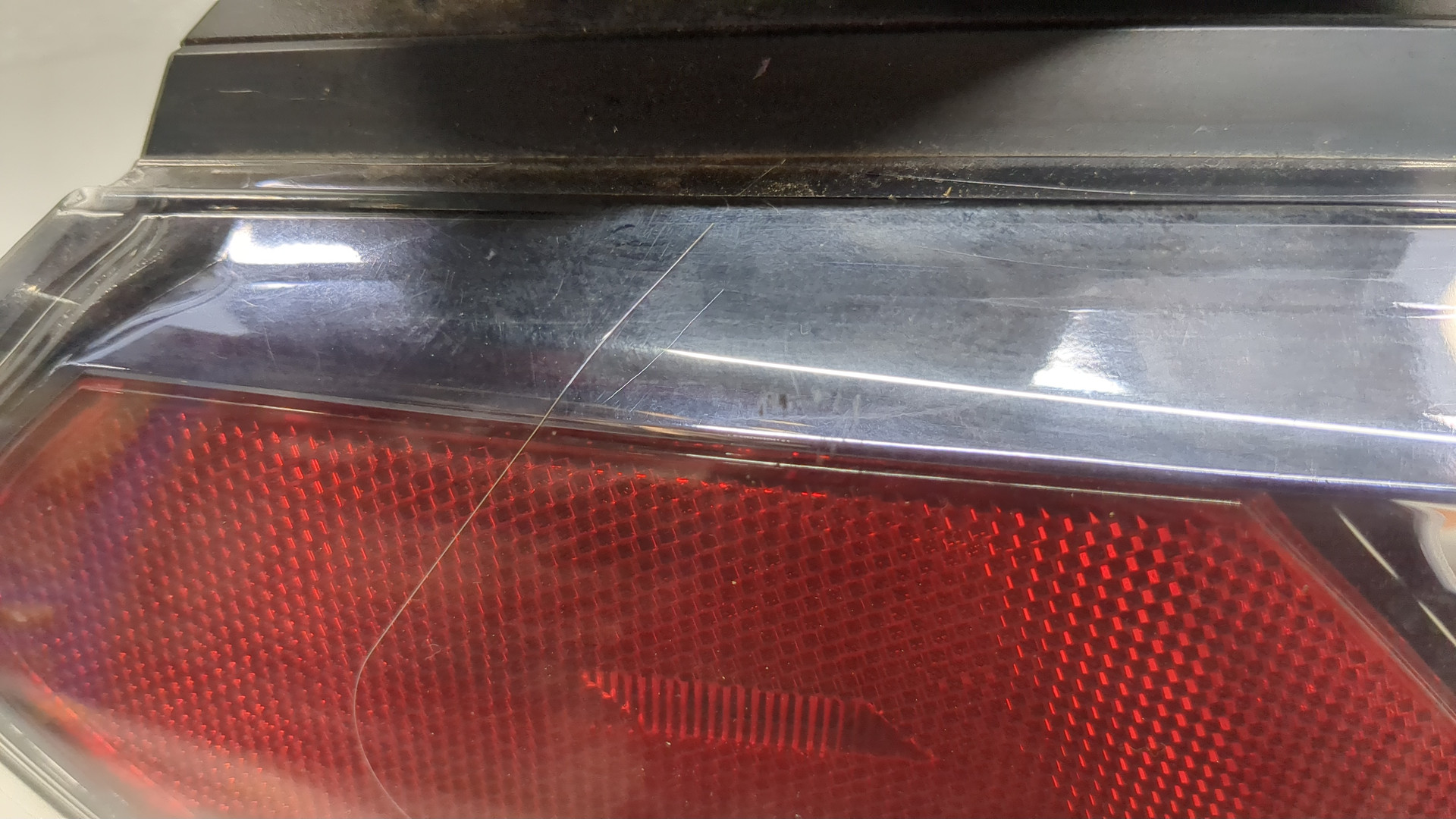 Фонарь задний левый