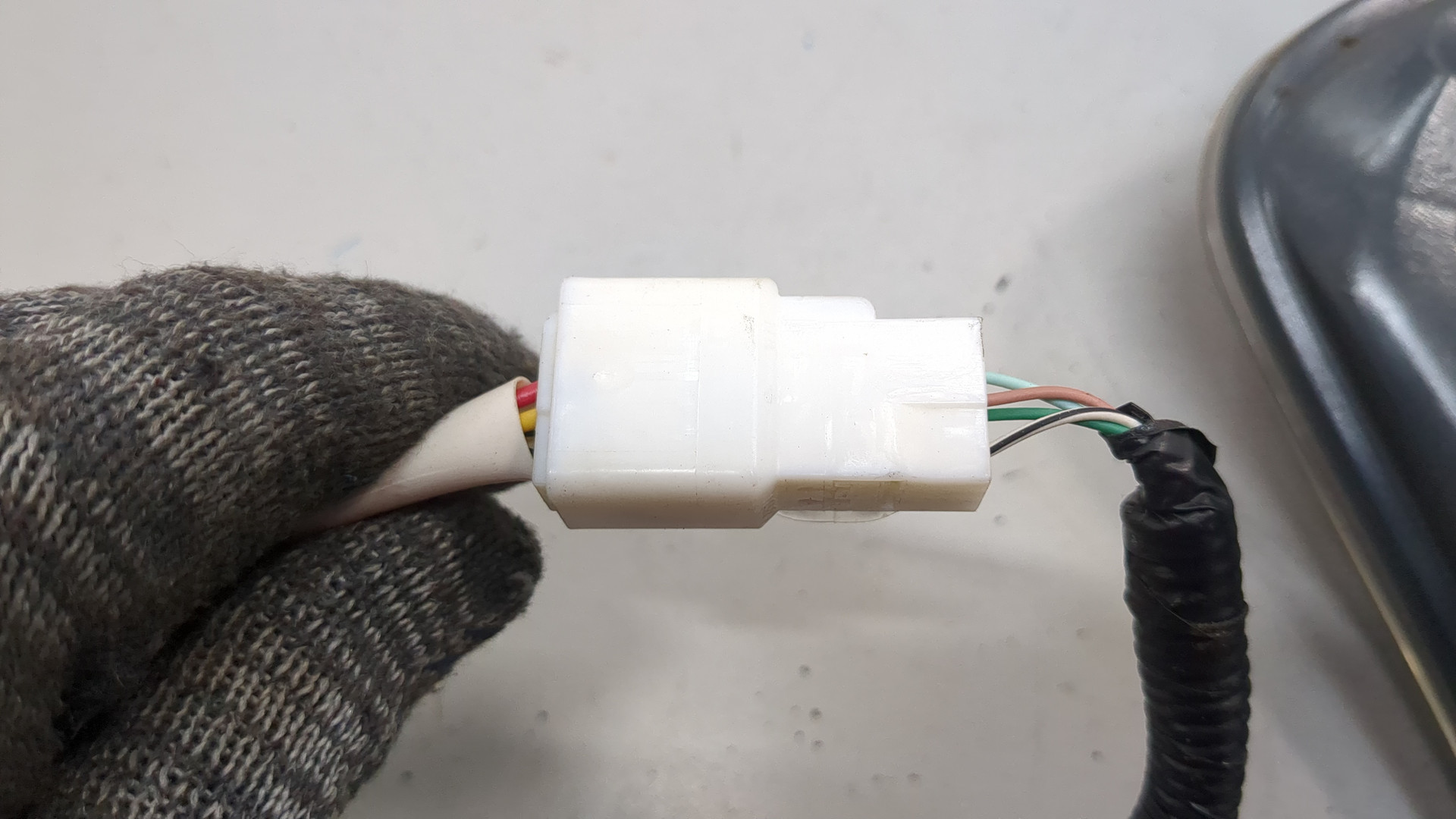 Фонарь задний правый