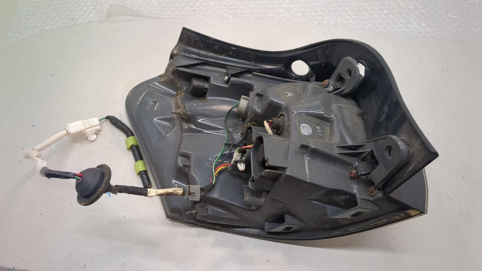 Фонарь задний правый