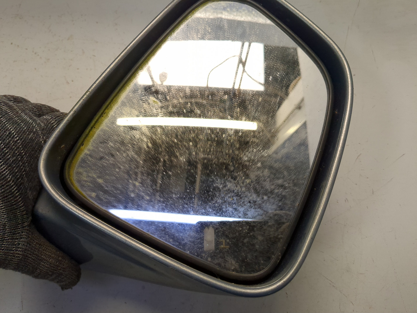 Зеркало левое электрическое